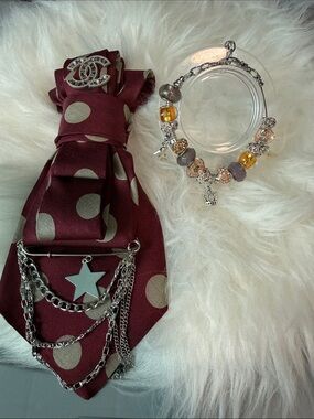 Burgundy Polka Dot Necktie with Silver Chain & Star Junk Tie